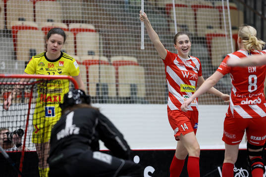 Pixbos Klara Loneberg jublar