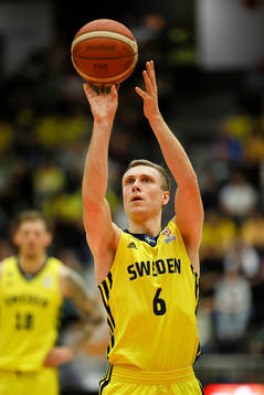 Tobias Borg of Sweden