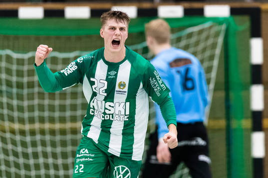 Hammarbys Viktor Ahlstrand jublar