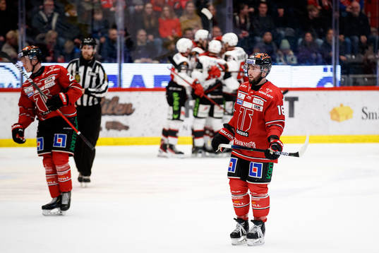 Örebros Daniel Audette deppar