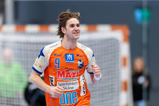 Kristianstads Anton Hallbäck jublar