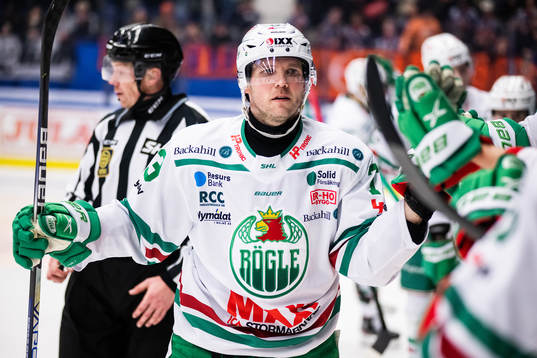 Rögles Valtteri Kemiläinen jublar
