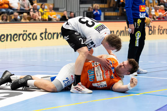 Kristianstads Ludvig Jurmala Åström liger skadad