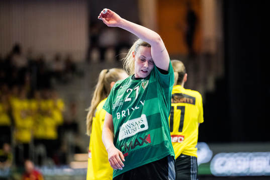 Önnereds Linnea Säreborn deppar