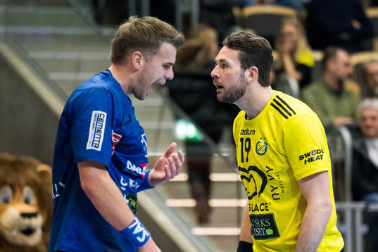 Sävehofs Jonathan Stenbäcken reagerar