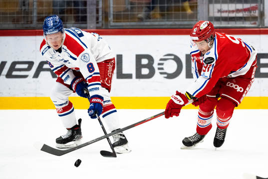Oskarshamns Fredrik Olofsson och Timrås Viktor Lodin