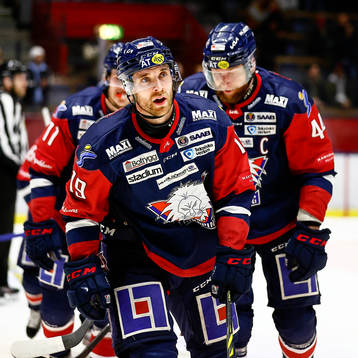 Linköpings Patrick Russell jublar