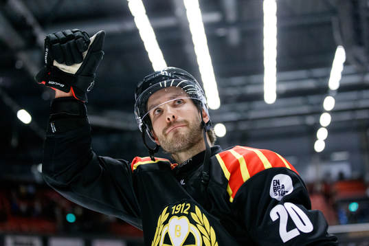Brynäs Oula Palve tackar publiken