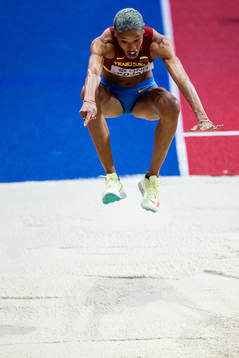 Yulimar Rojas of Venezuela