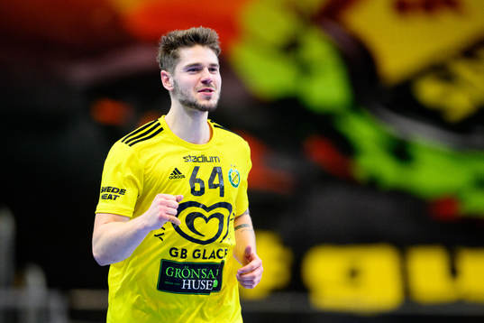 Sävehofs Rune Schröder jublar