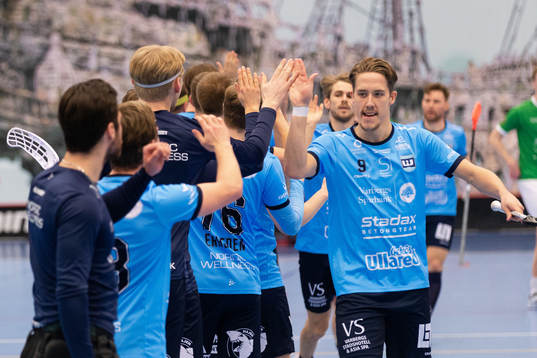 Warbergs Max Källerteg jublar