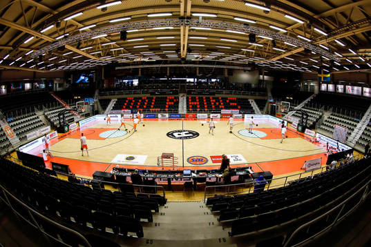 Stadium Arena före kvartsfinal ett i herrarnas SBL mellan