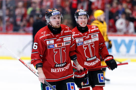 Örebros Robin Kovacs och Linus Öberg deppar