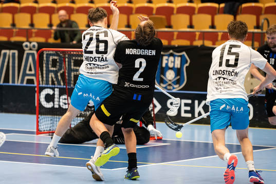 Helsingborgs Linus Nordgren mot Kalmarsunds Albin Hedstål