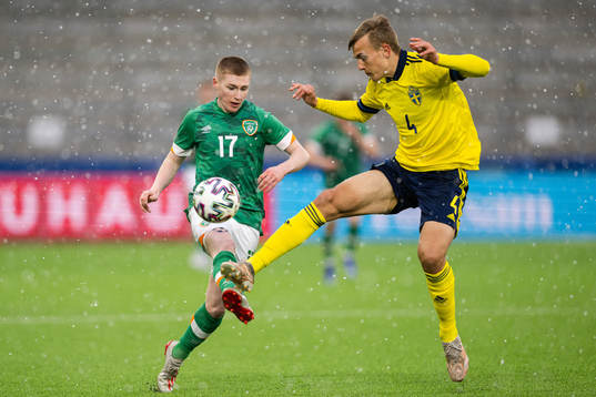 Ross Tierney of Ireland and Jesper Tolinsson of Sweden