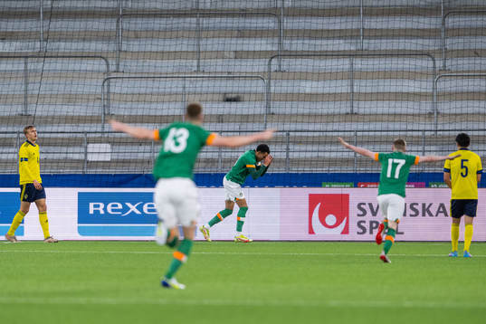 Tyreik Wright of Ireland celebrates