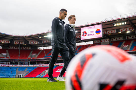 Mohamed Elyounoussi and Marcus Holmgren Pedersen of Norway