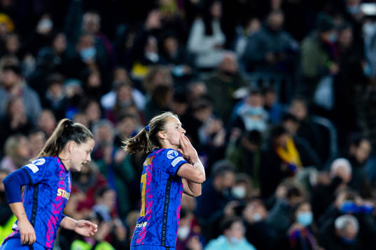 Caroline Graham Hansen of Barcelona celebrates the 5-2 goal