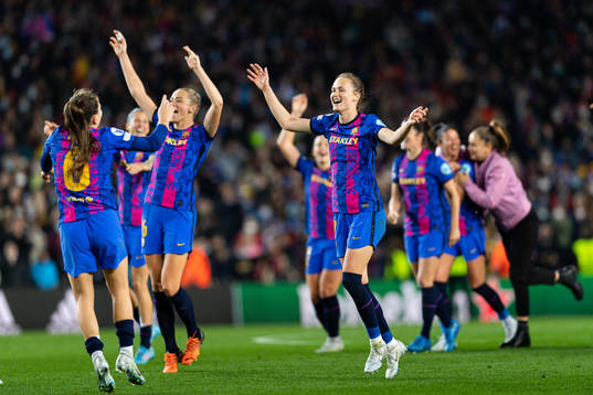 Caroline Graham Hansen of Barcelona celebrates