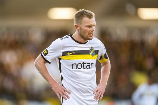 s Sebastian Larsson deppar