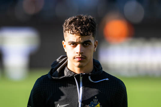 s Yasin Ayari