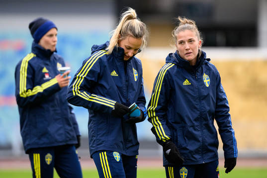 Nathalie Björn and Filippa Angeldahl of the Swedish