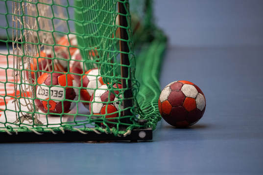 Handbolls bollar