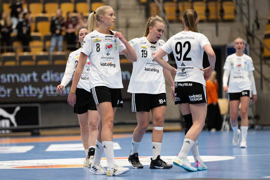 Kungälvs Alma Jöhnsson, Wilma Pettersson och Marie Wall