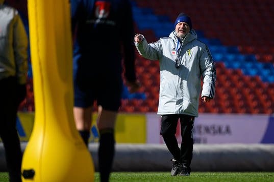 Head coach Peter Gerhardsson of the Swedish women's