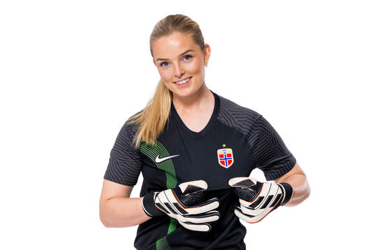 Goalkeeper Guro Pettersen of the Norwegian women’s