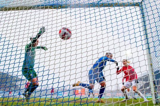 Bläddra bland fler bilder av Football, FIFA Women's World Cup Qualifier, Norway - Kosovo