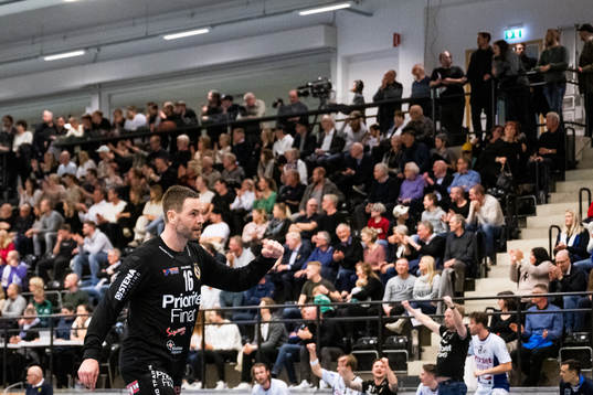 Redbergslids målvakt  Andreas Palicka jublar