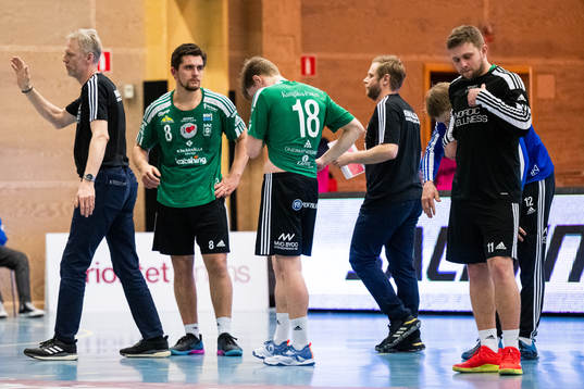 Kungälvs Alexander Regen och Isak Hane deppar