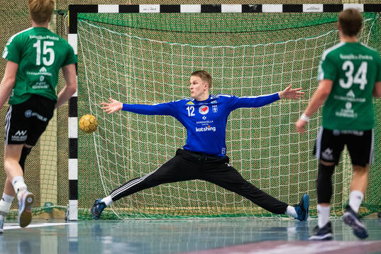 Kungälvs målvakt David Larsson