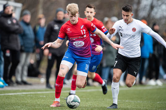 Höganäs Oliver Henneberg Bech och Hittarps Teddy Bermudez