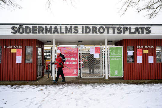 Södermalms Idrottsplats innan fotbollsmatchen i Superettan