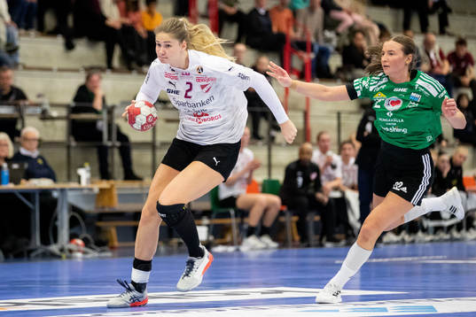 Lugis Cecilie Bjerre och Kungälvs Kristina Zubonja