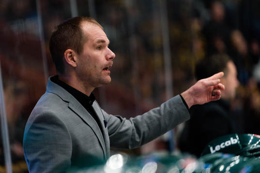 Färjestads tränare Tomas Mitell