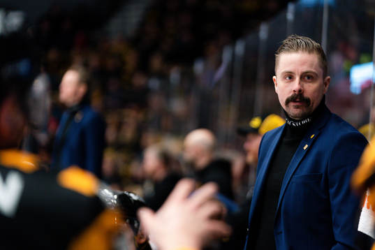 Skellefteås assisterande Pierre Jonsson