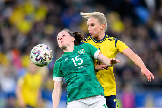 Lucy Quinn of Ireland and Jonna Andersson of Sweden