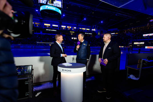 Cmores Fredrik Söderström och Lars Lindberg intervjuar