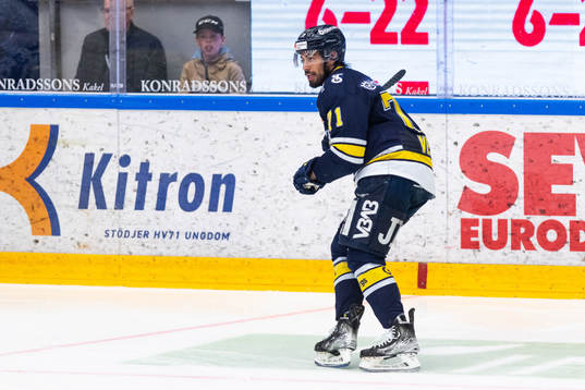 s Tyler Vesel