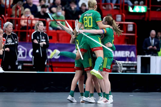 Thorengruppens Maja Viström jublar