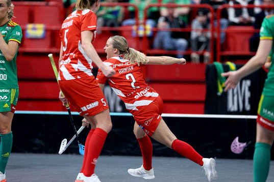 Pixbos Rikke Ingebrigtsli Hansen jublar