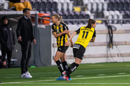 Häckens Stine Larsen byts ut mot Pauline Hammarlund
