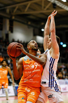 Norrköpings Nathan Dawit