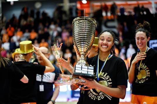 Norrköpings Jaelyn Brown jublar