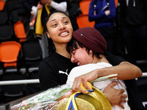 Norrköpings Jaelyn Brown med partner tillrest från USA