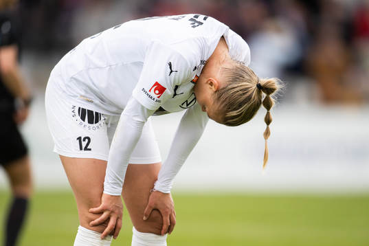 Häckens Stine Larsen deppar