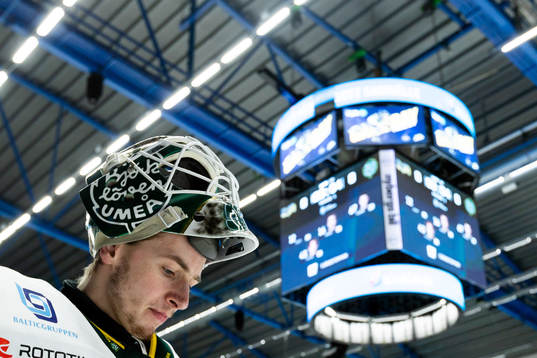 Björklövens målvakt Claes Endre